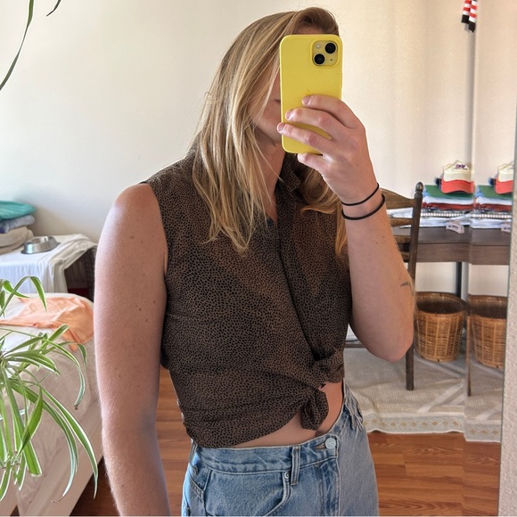 ✨ ANN TAYLOR CHEETAH PRINT SILL BLOUSE SZ 10/M - Picture 5 of 5